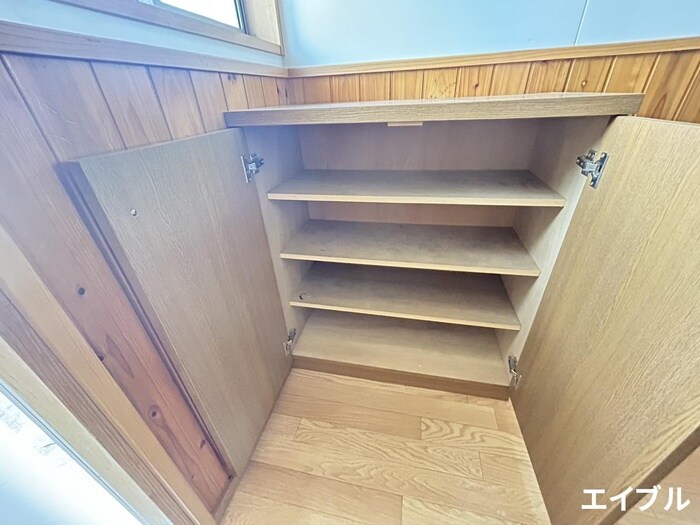 物件内観写真17　(靴箱)