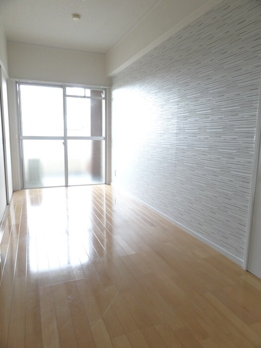 物件内観写真5　(居室)