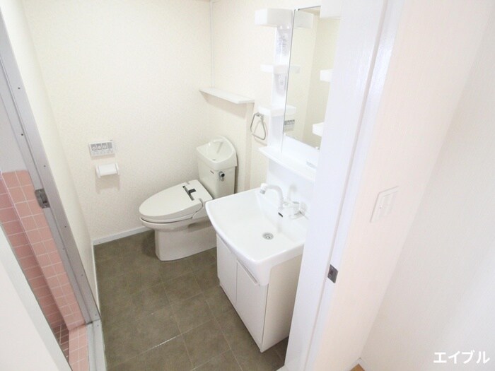 物件内観写真7　(洗面)