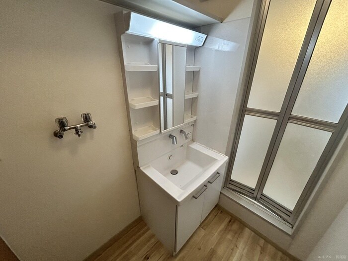 物件内観写真6　(洗面)