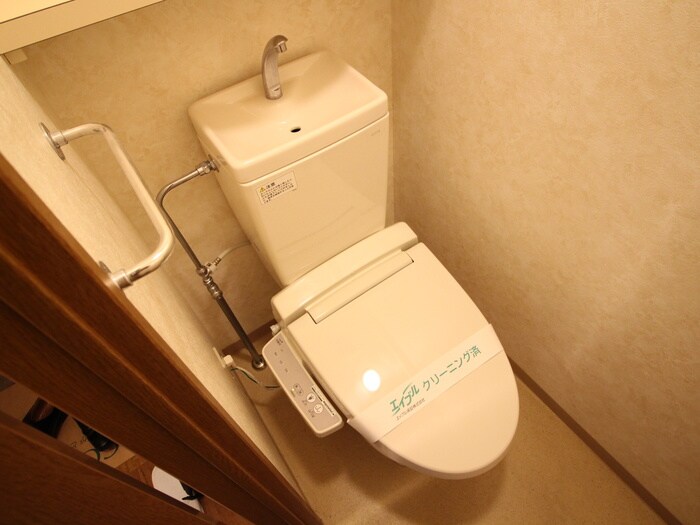 物件内観写真18　(トイレ)