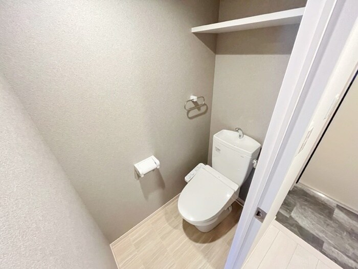 物件内観写真9　(トイレ)