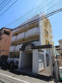 プチメゾン西新