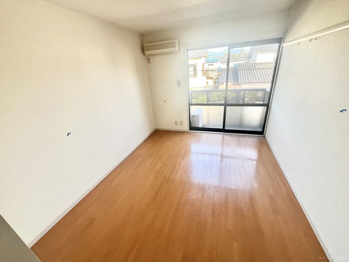 物件内観写真6　(居室)