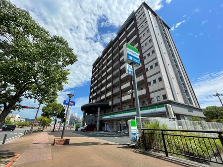 ニュ－サンリバ－１４番館外観写真