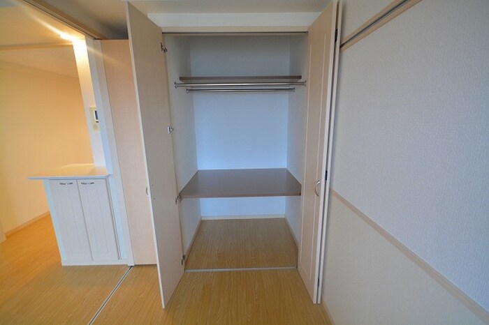 物件内観写真7　(収納)
