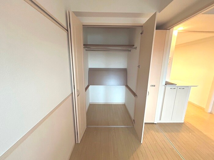 物件内観写真7　(収納)