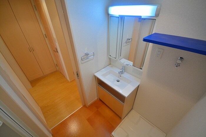 物件内観写真11　(洗面)