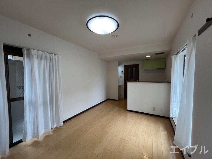 物件内観写真16　(居室)