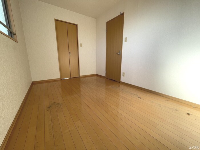 物件内観写真9　(居室)