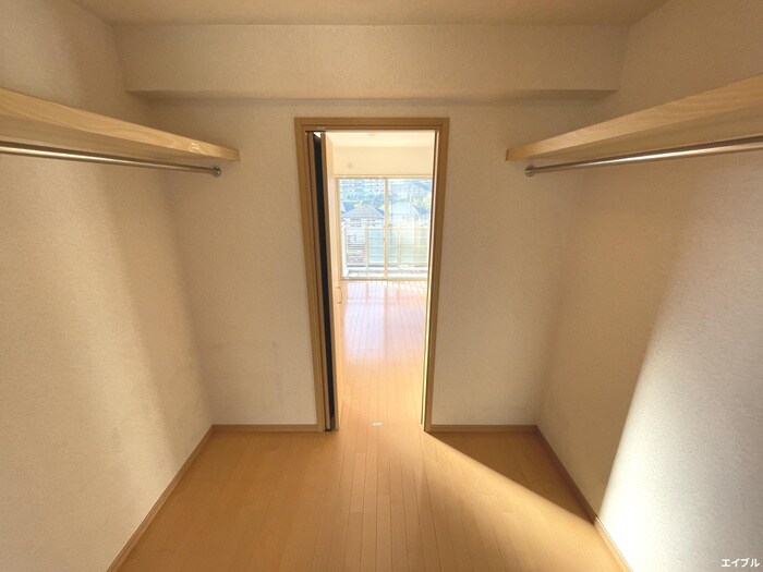 物件内観写真10　(収納)
