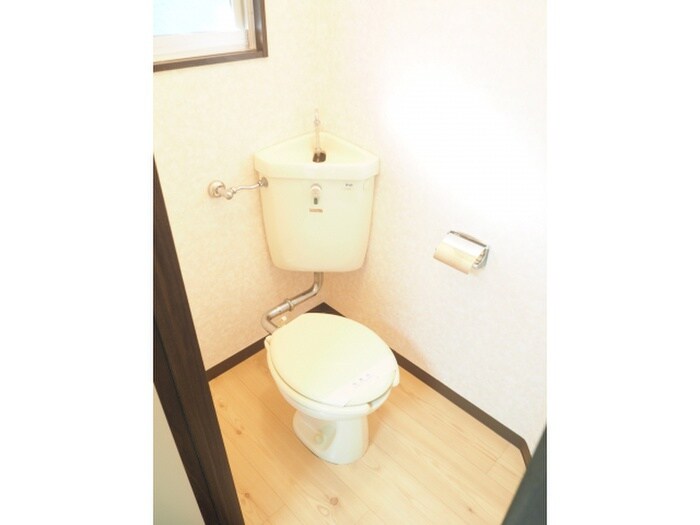 物件内観写真8　(トイレ)