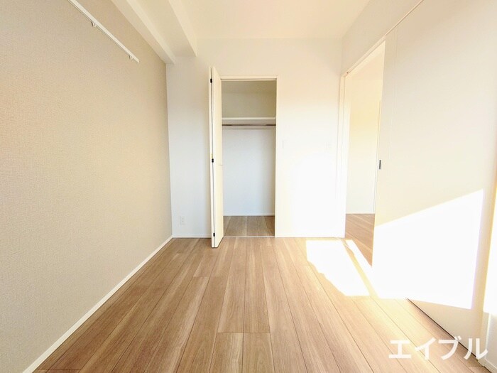 物件内観写真8　(収納)