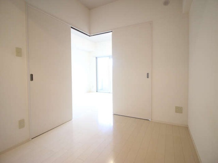 物件内観写真8　(内観写真)