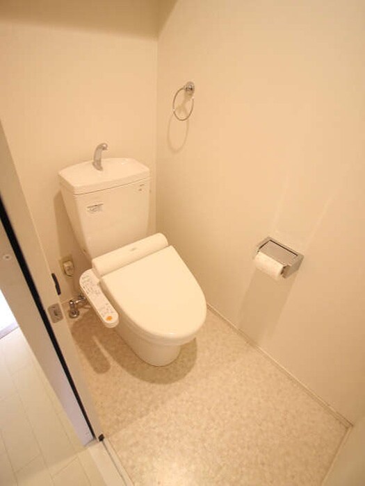 物件内観写真14　(トイレ)