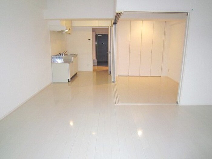 物件内観写真15　(居室)