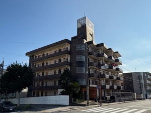 レジデンス原田外観写真