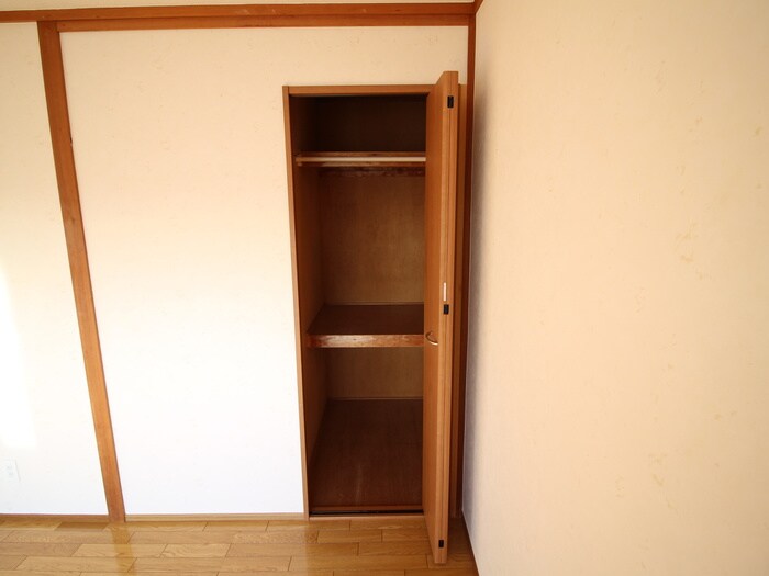 物件内観写真11　(収納)