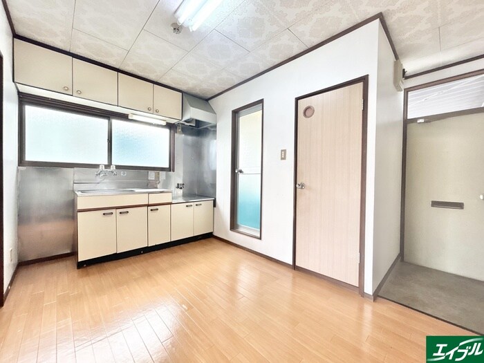 物件内観写真11　(居室)