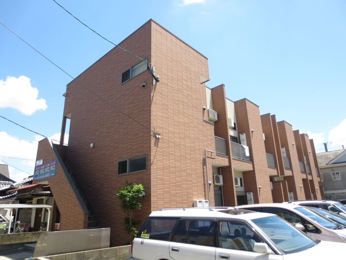 物件外観写真2　(外観写真)