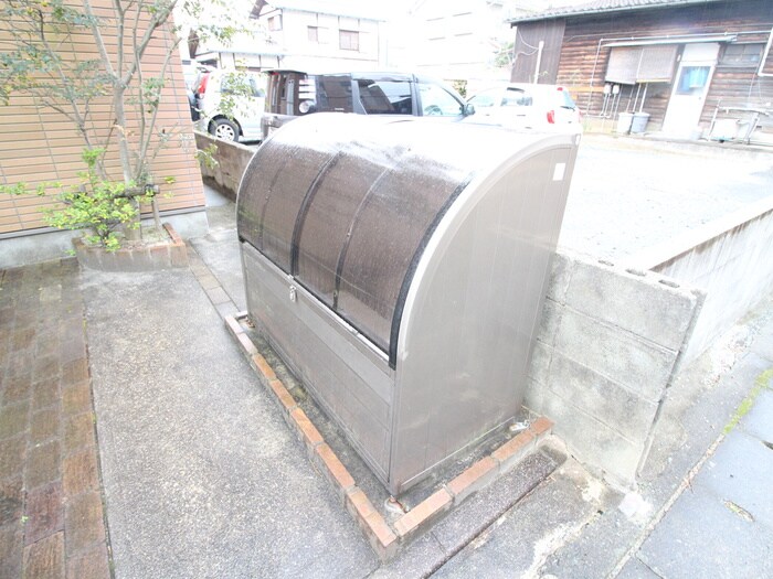 物件外観写真3　(外観写真)