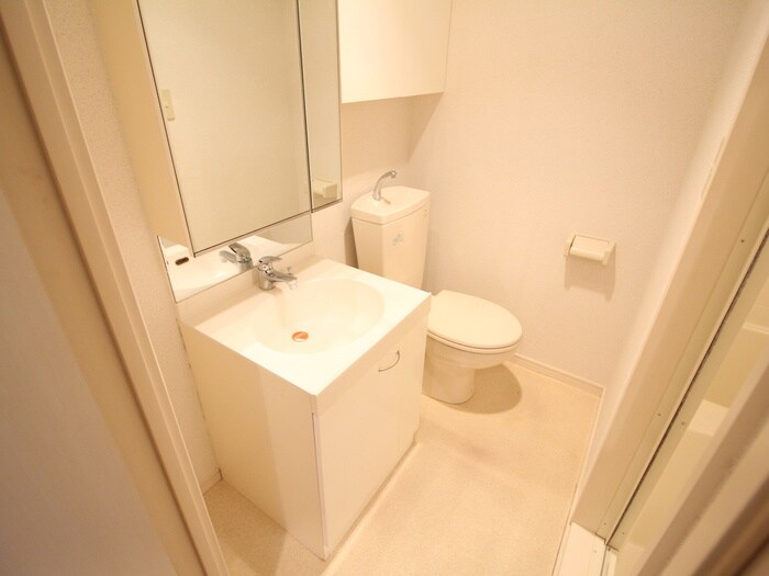 物件内観写真12　(洗面)