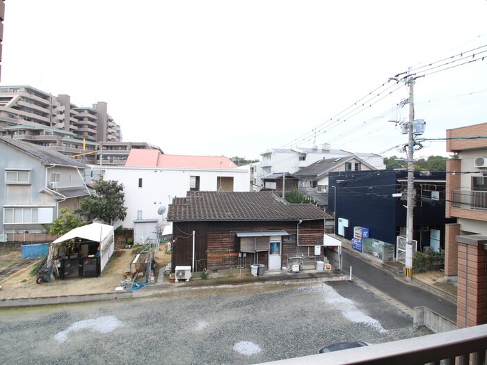 物件内観写真22　(室内からの展望)