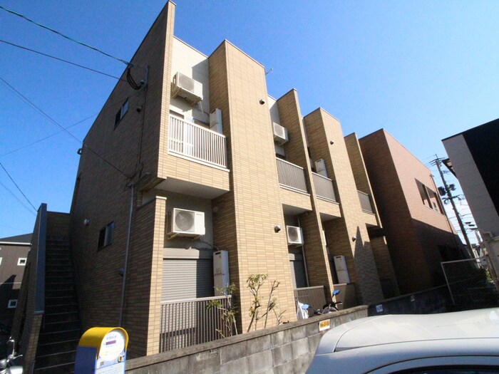 物件外観写真1　(外観写真)