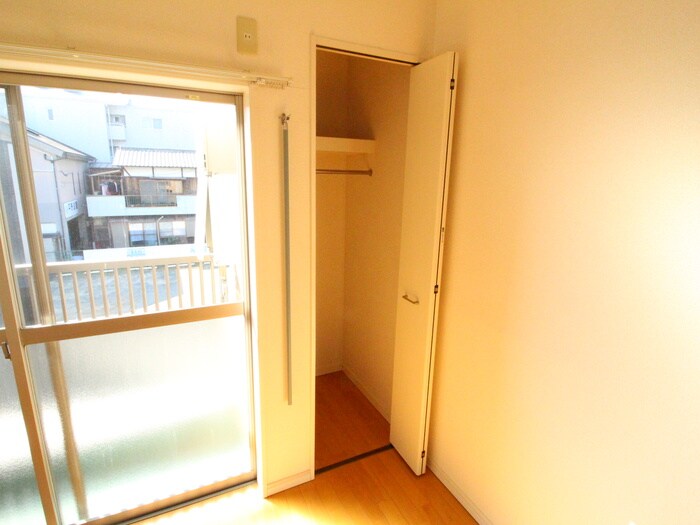 物件内観写真11　(収納)