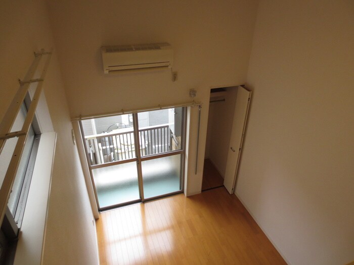 物件内観写真12　(居室)