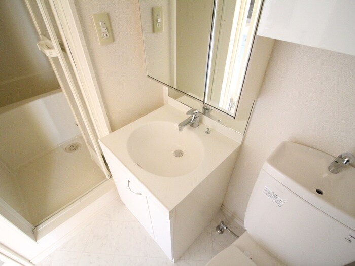 物件内観写真13　(洗面)