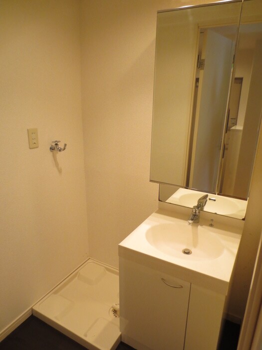 物件内観写真13　(洗面)