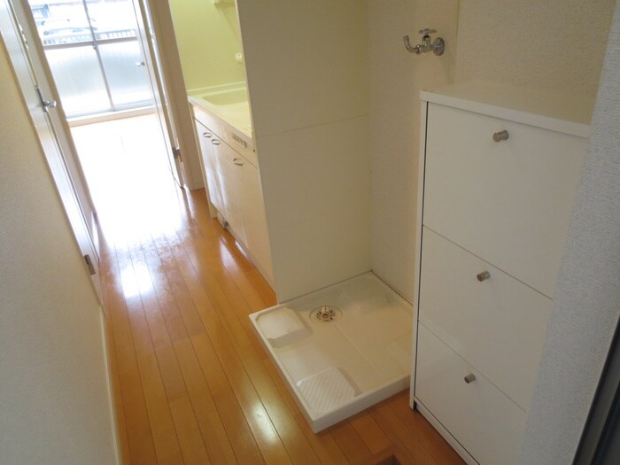 物件内観写真14　(靴箱)