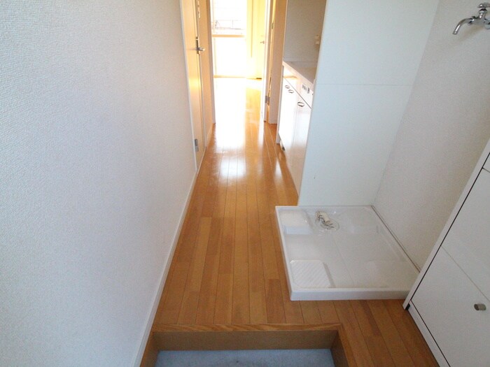 物件内観写真19　(廊下)