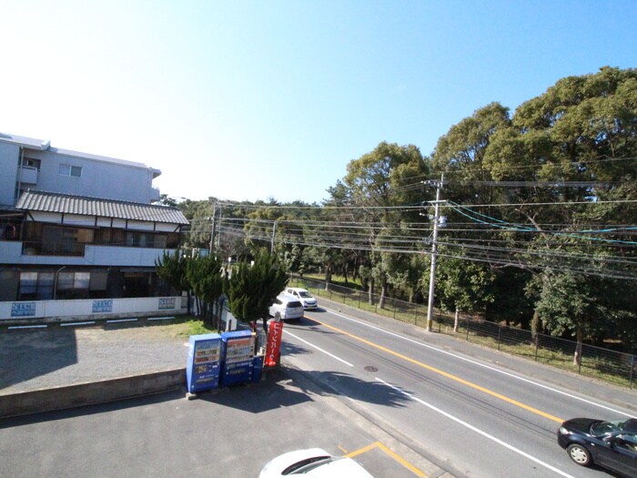 物件内観写真22　(室内からの展望)