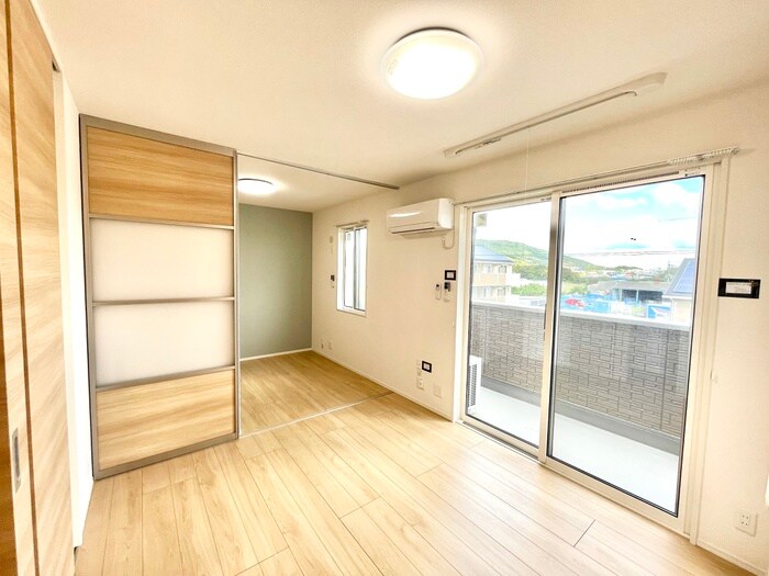 物件内観写真7　(居室)