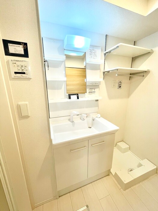 物件内観写真9　(洗面)