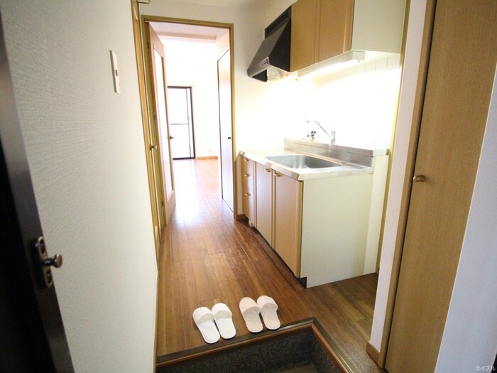 物件内観写真17　(廊下)