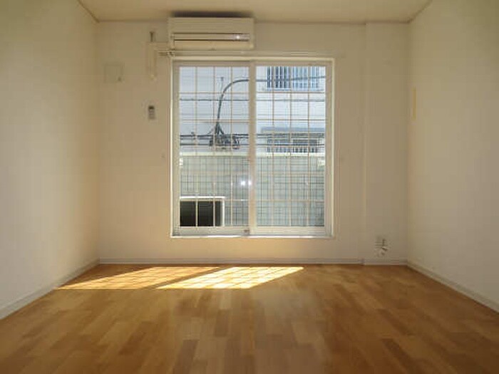 物件内観写真5　(居室)