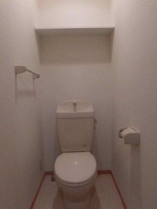 物件内観写真10　(トイレ)