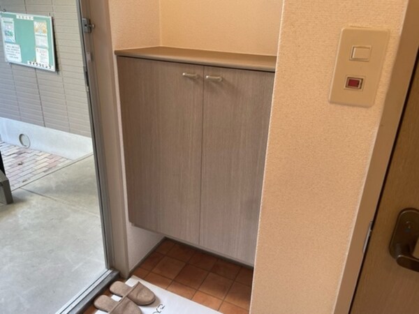 靴箱