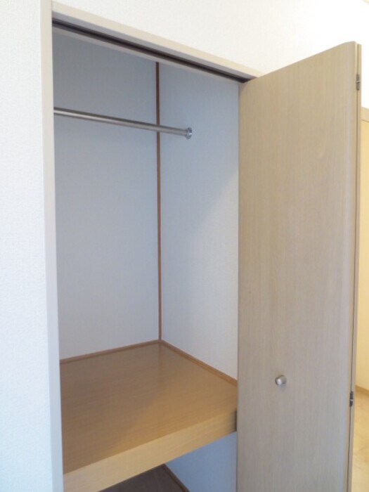 物件内観写真13　(収納)