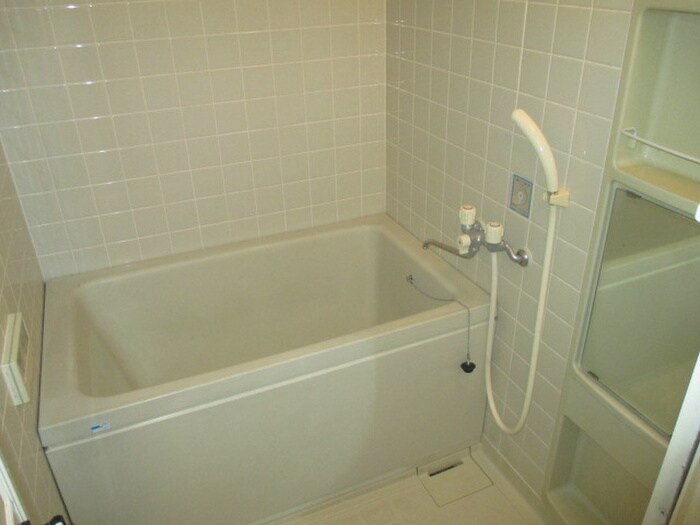 物件内観写真9　(バス／シャワールーム等)