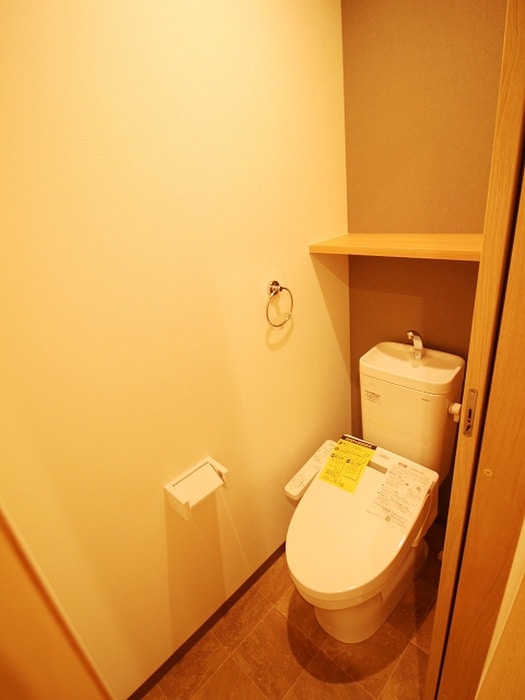 物件内観写真13　(トイレ)