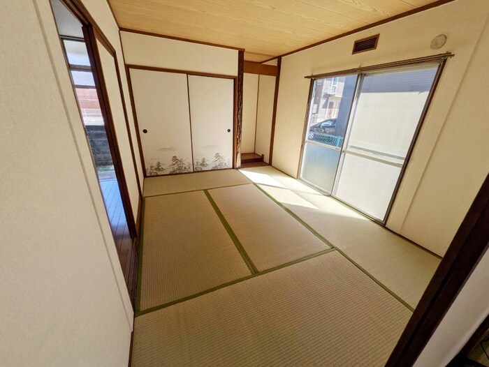 物件内観写真8　(内観写真)