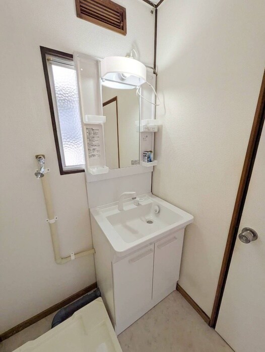 物件内観写真11　(洗面)