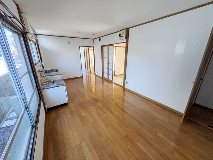 物件内観写真19　(居室)