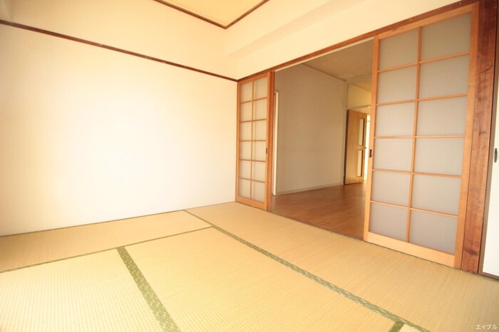 物件内観写真7　(居室)