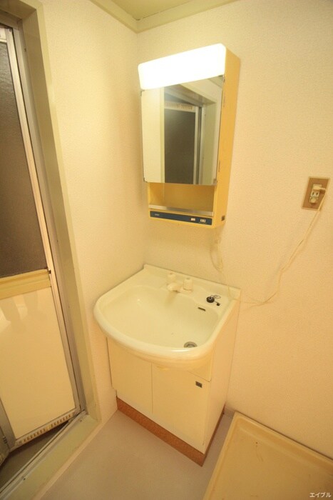 物件内観写真13　(洗面)