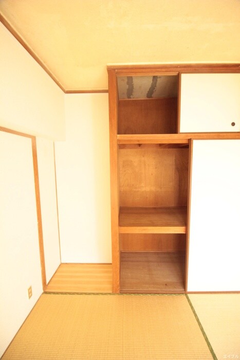 物件内観写真14　(収納)